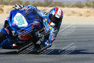 media/Jan-08-2022-SoCal Trackdays (Sat) [[1ec2777125]]/Turn 6 Inside (1pm)/